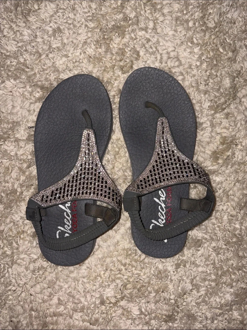 Sketchers yoga foam sandals - Picture 1 of 5